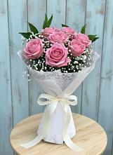 Букет цветов из:  Розы в Сикаках