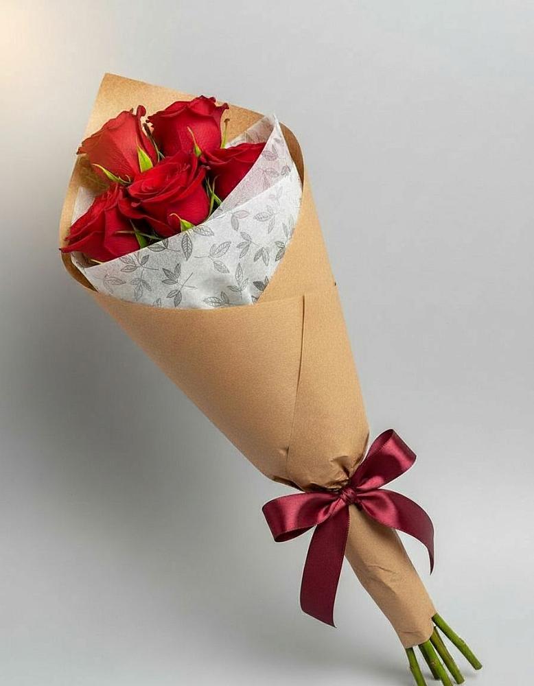 Букет цветов из: Розы в Сикаках