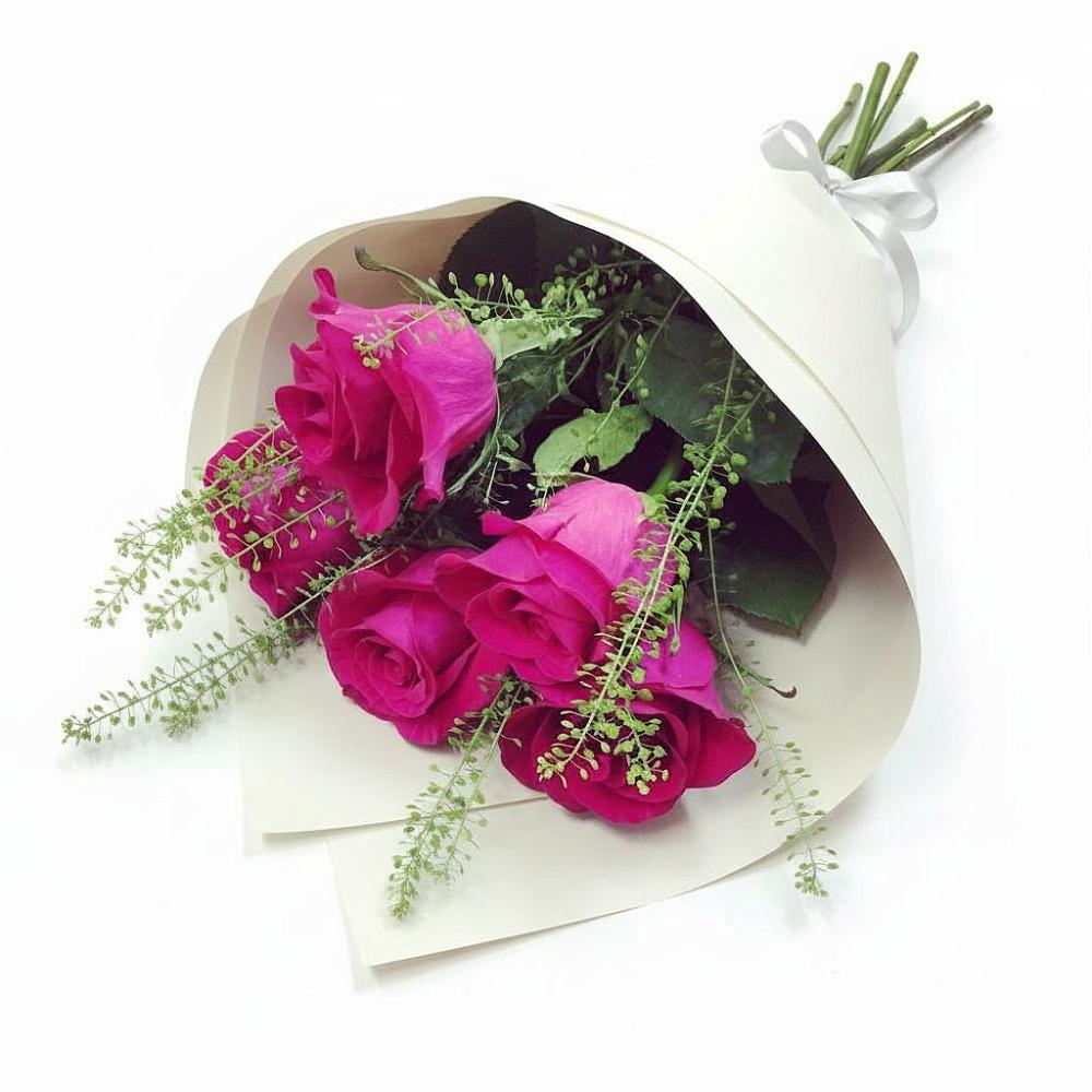 Букет цветов из: Розы в Сикаках