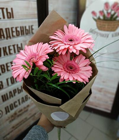 Букет цветов из: Герберы в Сикаках