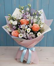 Букет цветов из:  Лизиантусы, Розы, Альстромерии и Гипсофила #REPLACE_PRED# Сикаках