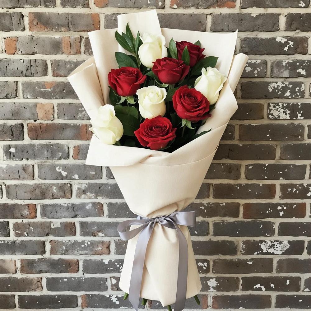 Букет цветов из: Розы в Сикаках