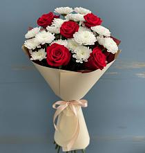 Букет цветов из:  Розы и Хризантемы в Сикаках