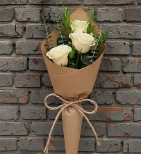 Букет цветов из:  Розы в Сикаках