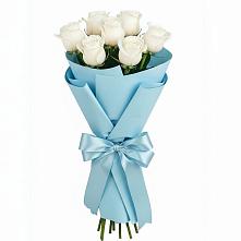 Букет 7 белых роз Проуд в Сикаках