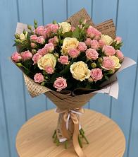 Букет цветов из:  Розы в Сикаках