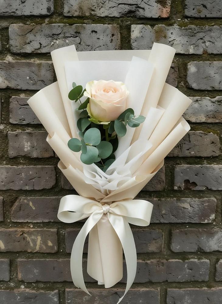 Букет цветов из: Розы в Сикаках