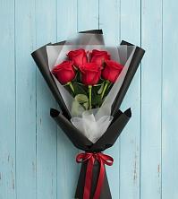 Букет цветов из:  Розы в Сикаках
