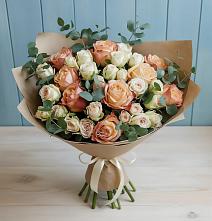 Букет цветов из:  Альстромерии и Розы в Сикаках