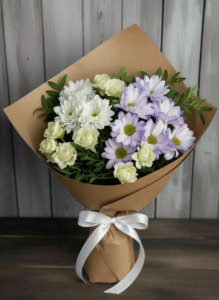 Букет цветов из: Хризантемы и Розы в Сикаках